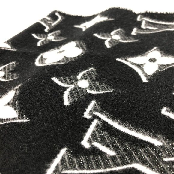 Auth LOUIS VUITTON M78159 Echarpes LV essential shine Stole/Shawl Scarf - Picture 2 of 7